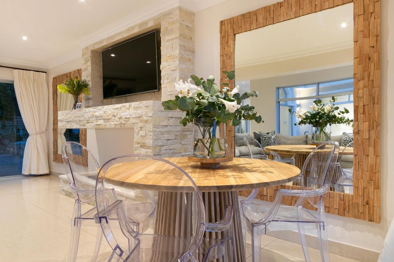 Luxury Serviced Mountain Villa In Constantia Cidade Do Cabo Exterior foto